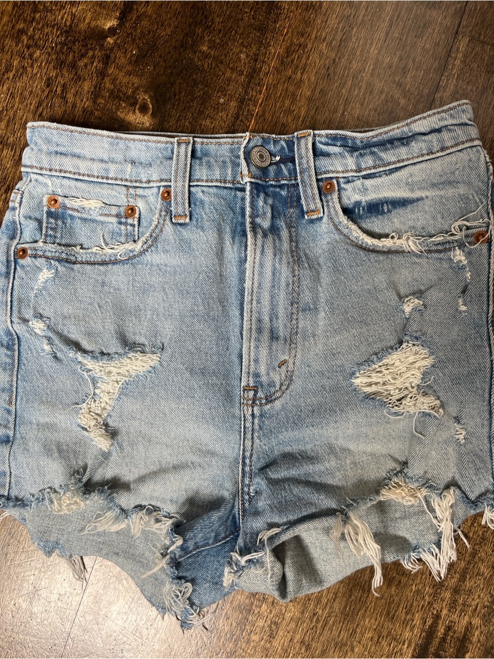 Abercrombie & Fitch High rise shorts - Picture 3 of 8
